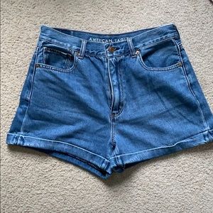 American Eagle mom shorts